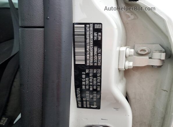 ZACNJDA17NPN68651 2022 JEEP RENEGADE White Widok komory silnika