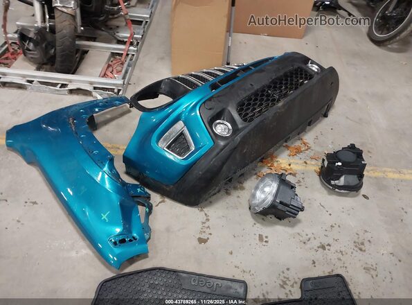 ZACNJDB10NPN99206 2022 JEEP RENEGADE Teal Instrument cluster view