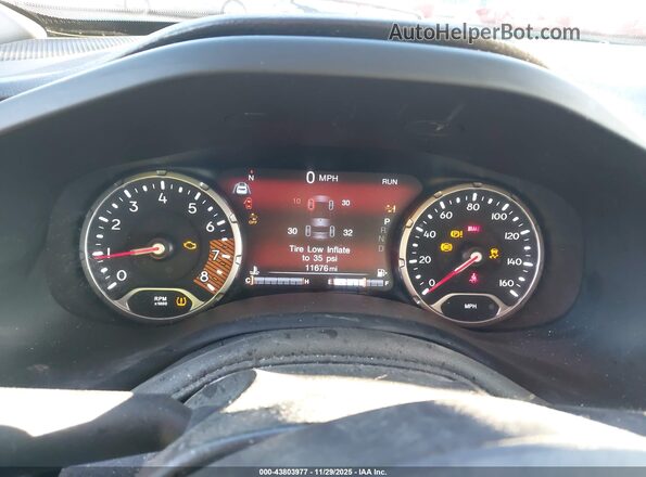 ZACNJDB15NPN44119 2022 JEEP RENEGADE Turquoise Հետևի նստատեղերի տեսք