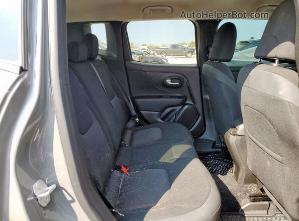 ZACNJDB16PPP42873 2023 JEEP RENEGADE Two Tone უკანა სალონის ხედი