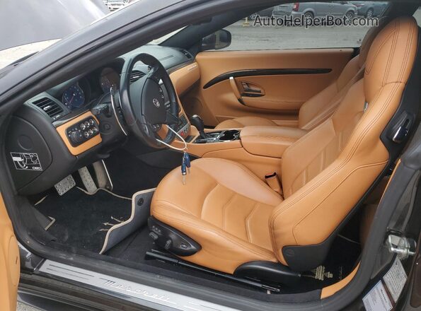 ZAM45VLA5G0182577 2016 MASERATI GRANTURISM Gray Вид салону спереду