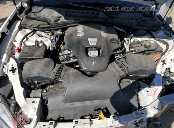 ZAM57XSA0L1344454 2020 MASERATI GHIBLI Белый Вид задней части салона