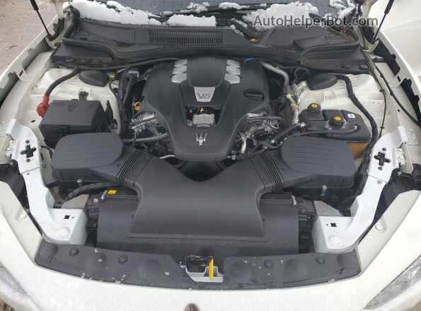 ZAM57XSAXL1351850 2020 MASERATI GHIBLI White Սալոնի հետևի տեսք