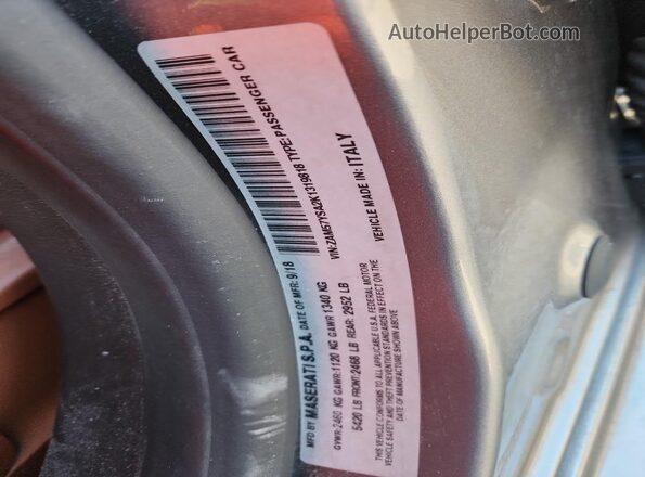 ZAM57YSA2K1319818 2019 MASERATI GHIBLI Серый Вид подкапотного пространства