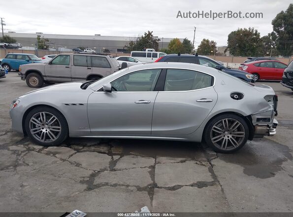 ZAM57YSL8J1275839 2018 MASERATI GHIBLI Beige 