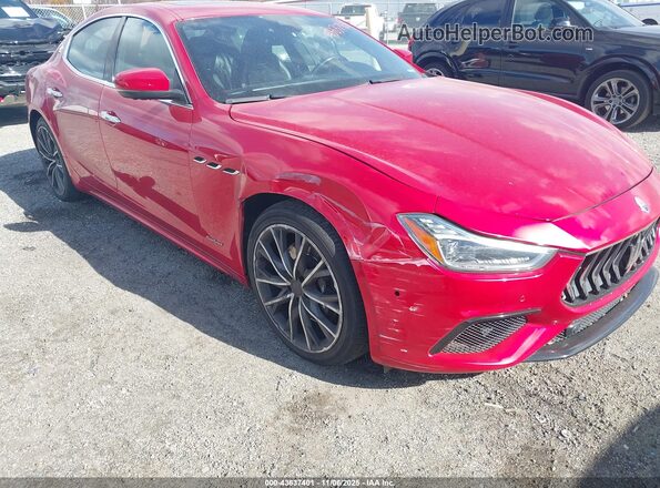 ZAM57YSS3K1336121 2019 MASERATI GHIBLI Красный Вид спереди