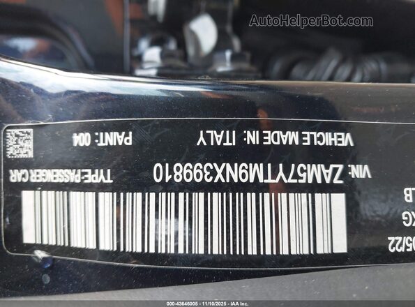ZAM57YTM9NX399810 2022 MASERATI GHIBLI Blue Vista del compartimento del motor