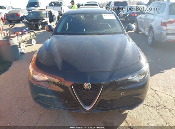 ZARFAECN0H7528237 2017 ALFA ROMEO GIULIA Black Դիմացի տեսք