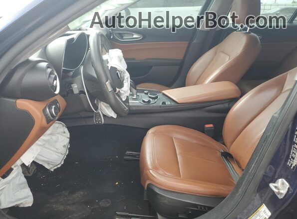 ZARFAEDN1J7592484 2018 ALFA ROMEO GIULIA Blue 