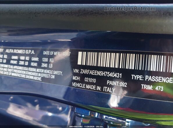 ZARFAEEN5H7540431 2017 ALFA ROMEO GIULIA Blue 