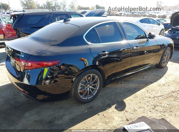 ZARFAMAN0L7636282 2020 ALFA ROMEO GIULIA Черный 