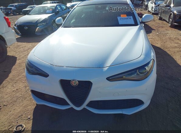 ZARFAMAN1P7671791 2023 ALFA ROMEO GIULIA White 