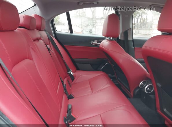 ZARFAMAN4L7632185 2020 ALFA ROMEO GIULIA White VIN կոդի պիտակի տեսք