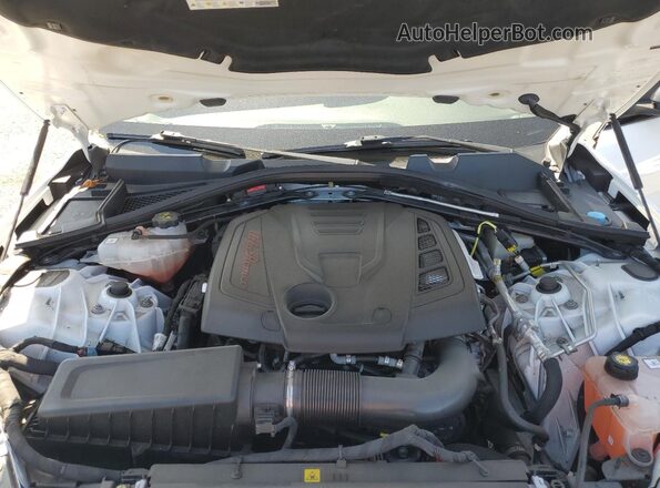 ZARFAMAN9M7643717 2021 ALFA ROMEO GIULIA White Rear interior view