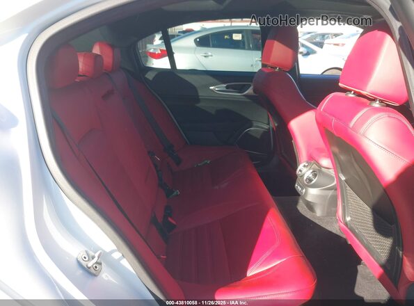 ZARFAMBN0P7668959 2023 ALFA ROMEO GIULIA White VIN կոդի պիտակի տեսք