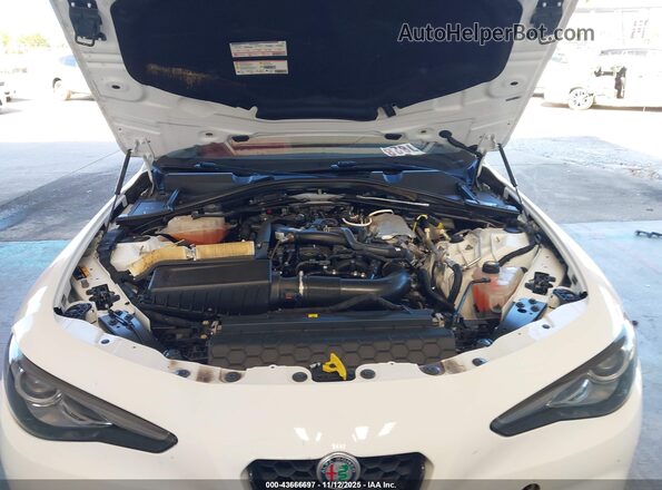 ZARFAMBN1L7634961 2020 ALFA ROMEO GIULIA White Rear view