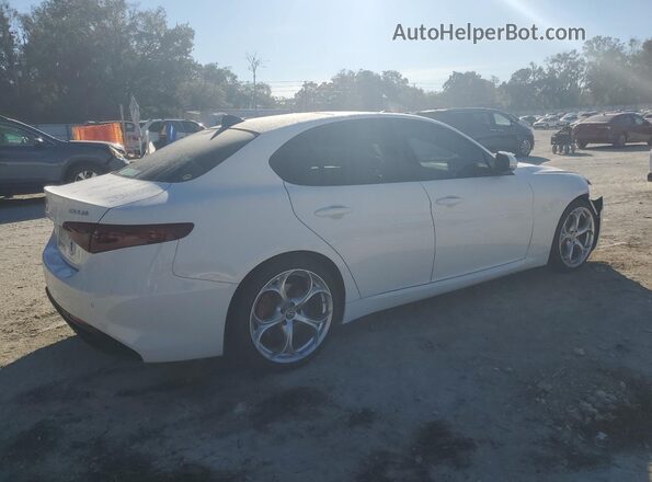 ZARFAMBN2M7641385 2021 ALFA ROMEO GIULIA White Tył prawy