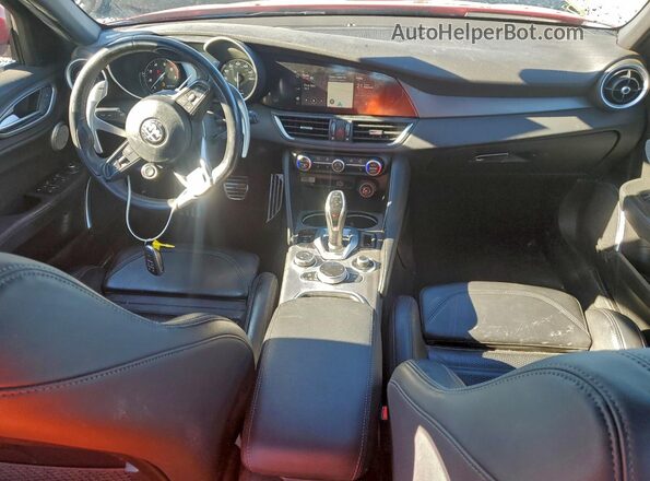 ZARFAMBN3L7639319 2020 ALFA ROMEO GIULIA Red Առջևի վահանակի տեսք
