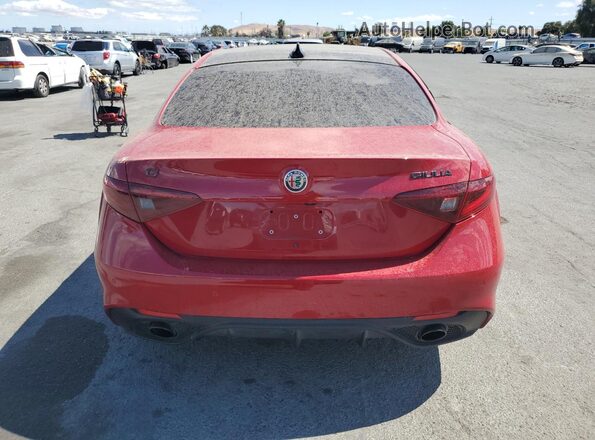 ZARFAMBN3M7639936 2021 ALFA ROMEO GIULIA Красный Вид сзади