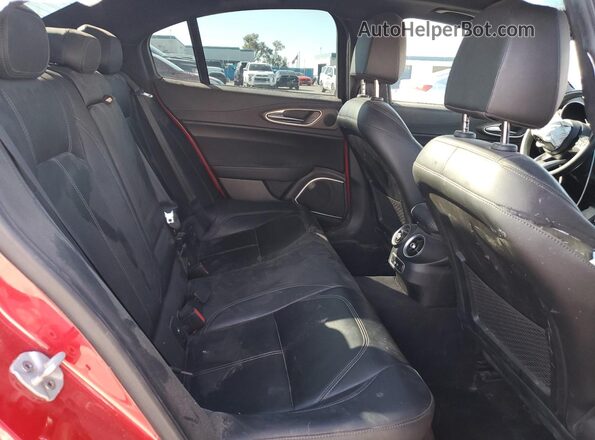 ZARFAMBN5P7671226 2023 ALFA ROMEO GIULIA Red Հետևի նստատեղերի տեսք