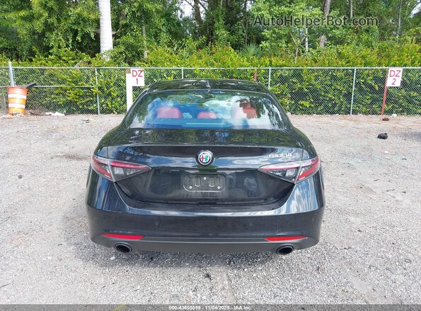 ZARFAMBN8R7684832 2024 ALFA ROMEO GIULIA Black 
