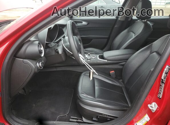 ZARFANAN7L7633692 2020 ALFA ROMEO GIULIA Red Սալոնի դիմացի տեսք