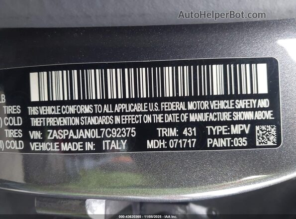 ZASPAJAN0L7C92375 2020 ALFA ROMEO STELVIO Gray ძრავის განყოფილების ხედი