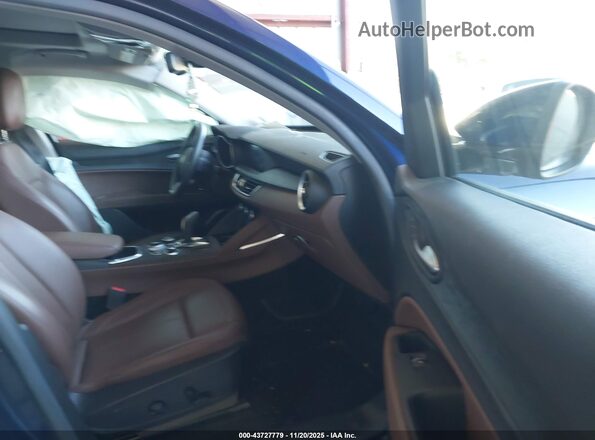 ZASPAKAN5L7C84682 2020 ALFA ROMEO STELVIO Blue Vista interior delantera