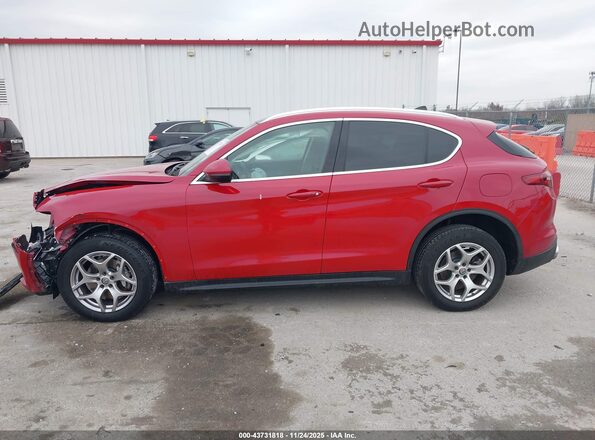 ZASPAKANXM7D18620 2021 ALFA ROMEO STELVIO Red Widok wnętrza 360 stopni