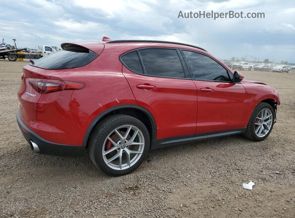 ZASPAKBN0K7C30963 2019 ALFA ROMEO STELVIO Красный Задняя правая четверть