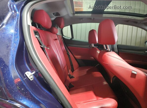 ZASPAKBN3L7C91905 2020 ALFA ROMEO STELVIO Blue Vista interior trasera