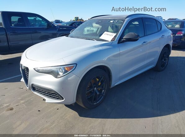 ZASPAKBN3M7D18831 2021 ALFA ROMEO STELVIO Silver Front left