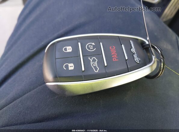 ZASPAKBN3M7D18831 2021 ALFA ROMEO STELVIO Silver Dashboard view