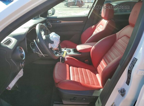 ZASPAKBN3R7D78793 2024 ALFA ROMEO STELVIO White Սալոնի դիմացի տեսք