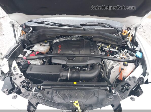 ZASPAKBN6M7D15034 2021 ALFA ROMEO STELVIO White Vista trasera