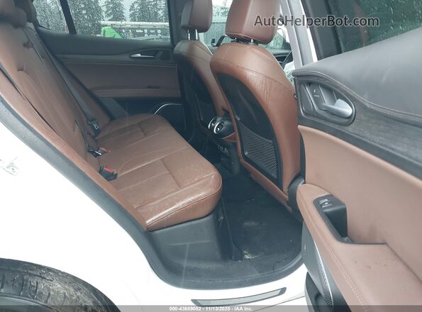 ZASPAKBN6M7D15034 2021 ALFA ROMEO STELVIO White Vista de la etiqueta del VIN