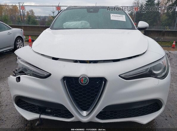 ZASPAKBN6M7D15034 2021 ALFA ROMEO STELVIO White Vista del cuadro de instrumentos