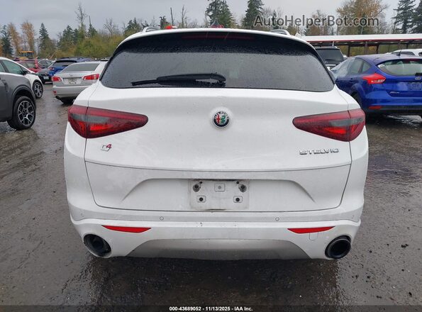 ZASPAKBN6M7D15034 2021 ALFA ROMEO STELVIO White 