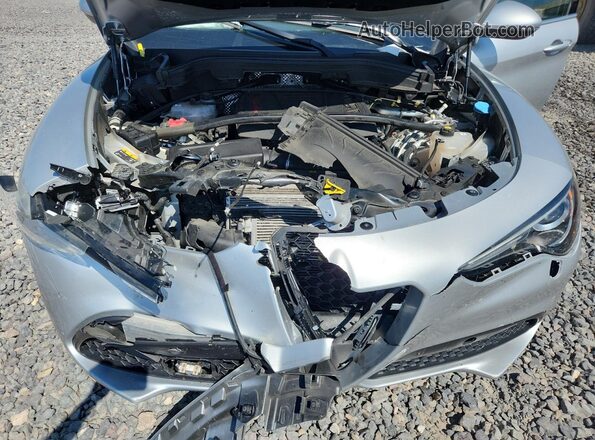 ZASPAKBN6M7D16023 2021 ALFA ROMEO STELVIO Серебряный Вид задней части салона