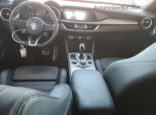 ZASPAKBN6N7D47743 2022 ALFA ROMEO STELVIO Черный Вид панели приборов