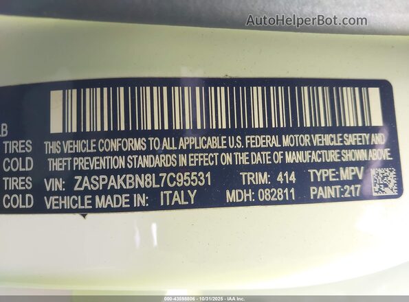 ZASPAKBN8L7C95531 2020 ALFA ROMEO STELVIO White Vista del compartimento del motor
