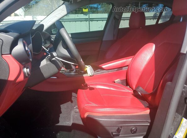 ZASPAKBN9K7C32453 2019 ALFA ROMEO STELVIO Black Widok wnętrza z przodu