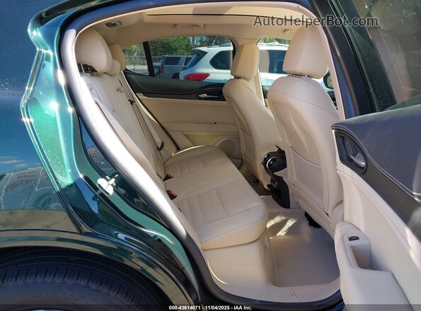 ZASPAKBN9M7D02004 2021 ALFA ROMEO STELVIO Green Вид наклейки з VIN-кодом