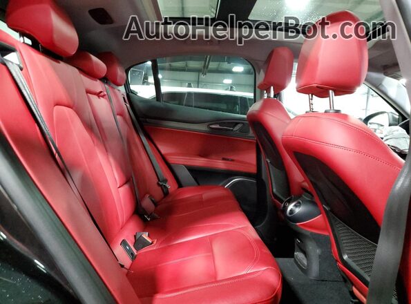 ZASPAKBN9M7D12287 2021 ALFA ROMEO STELVIO Black Widok wnętrza z tyłu