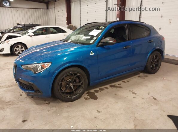 ZASPAKEV6N7D48645 2022 ALFA ROMEO STELVIO Blue Передня ліва чверть