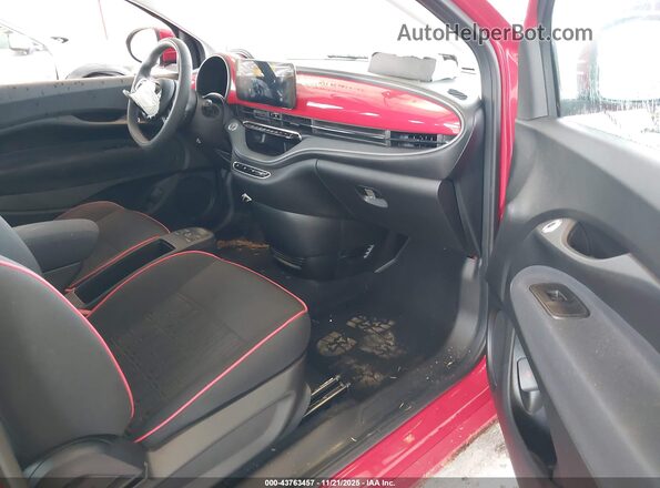 ZFAFFAA40RX203420 2024 FIAT 500E Red Սալոնի դիմացի տեսք