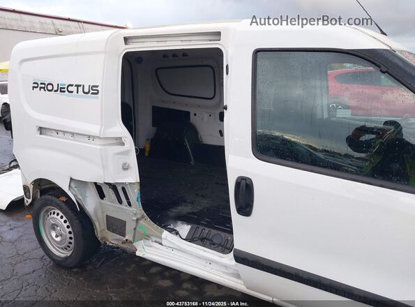 ZFBERFAB5J6H91726 2018 RAM PROMASTER CITY White Widok z przodu