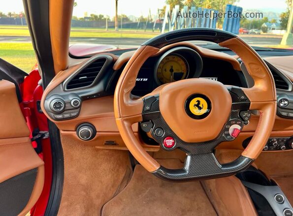 ZFF79ALA5G0214993 2016 FERRARI 488 Red Սարքավորումների վահանակի տեսք