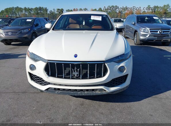 ZN661XUAXJX284215 2018 MASERATI LEVANTE White Widok zestawu wskaźników