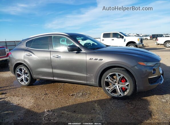 ZN661YUL8KX315518 2019 MASERATI LEVANTE Gray Widok zestawu wskaźników